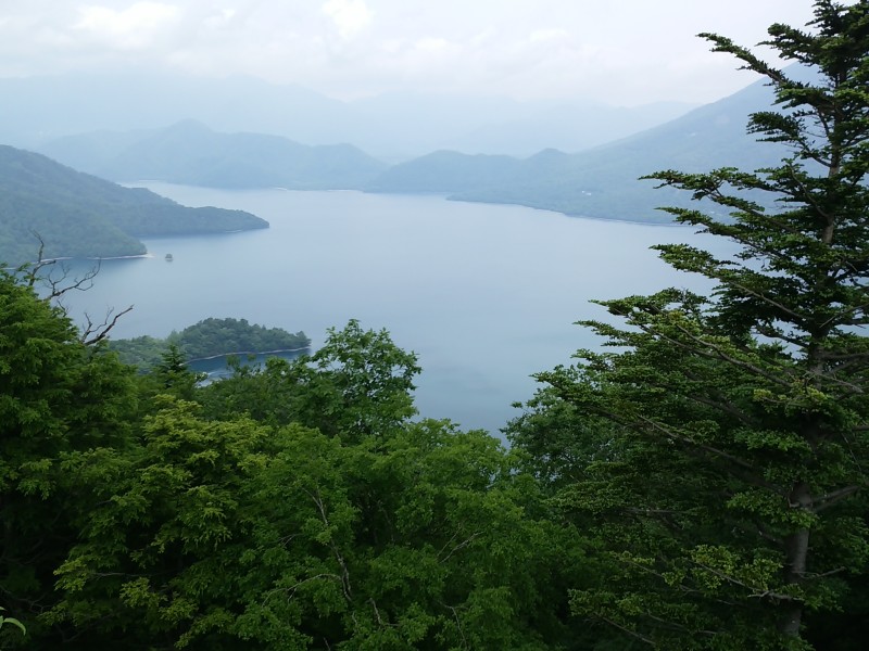 中禅寺湖展望台からの中禅寺湖