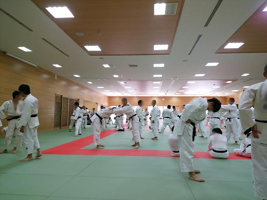 保谷のおおぞら整骨院 21時まで診療。保谷駅徒歩５分